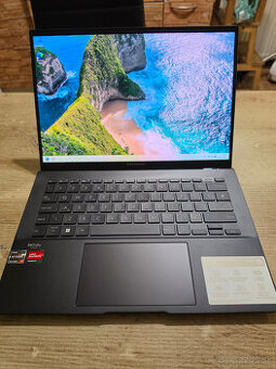 ASUS Zenbook 14 OLED v TOP stave nepouzivany s Ryzen 7 proce