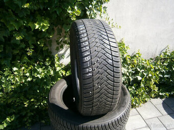 Predám 4x celoročné pneu TRIANGLE 235/55 R18 104WXL