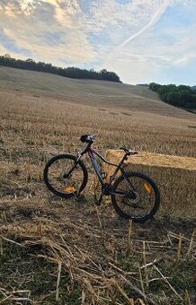 Horský bicykel 27,5 CTM Charisma 3.0