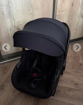 Autosedačka Moon cosmo + isofix základňa