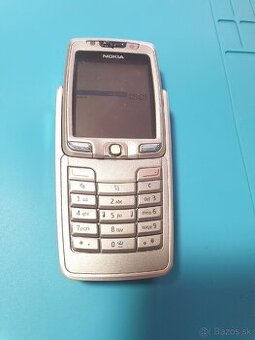 Nokia e70