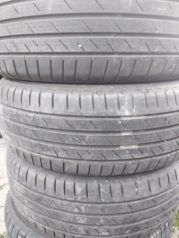 205/60 R16 92H letné pneu kumho 4ks
