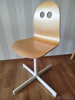 Detská stolička IKEA k písaciemu stolu