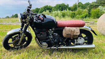 Yamaha XS750