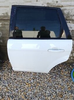 Ľavé zadné dvere Ford Focus MK2 Facelift Combi
