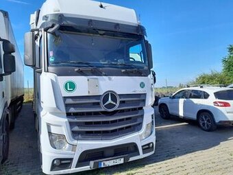 Mercedes - Benz Actros 1845 LSNRL tahač návěsů