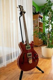 Predám basgitaru Guild Starfire Bass II Cherry Red - 1