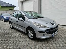 Peugeot 207 1.4 benzín,117tkm, nová STK, 1.majiteľ, serviska