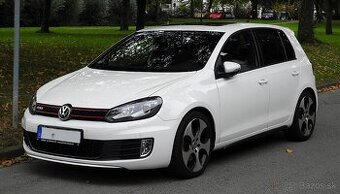 Kupim Karosarske diely na VW GOLF 6 len v bielej farbe