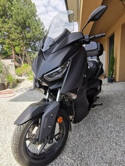 YAMAHA X MAX 125