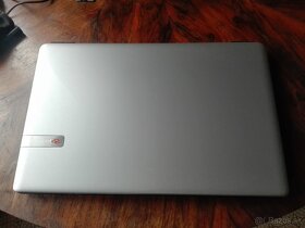 Acer. Packard Bell. Náhradné diely.