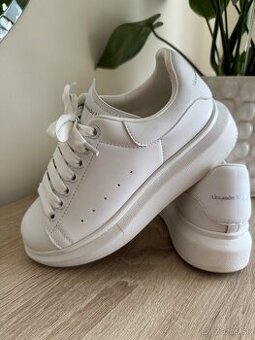 Alexander McQueen tenisky