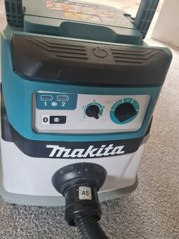 Makita DVC 864 L Aku vvysavac.