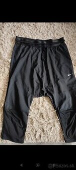 Kraťasy nike