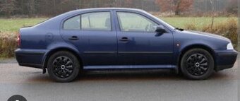 Rozpredám škoda Octavia 1 1.6 benzín