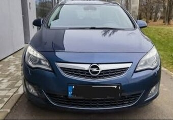 Astra J 81kw 1.7cdti Manuál M6 2012 177000km
