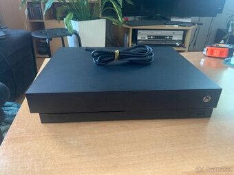 Xbox one x 1tb NA DIELY