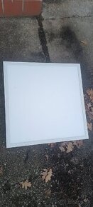 Darujem LED svetelný panel - 1