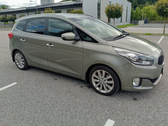 KIA Carens 1.7 CRDi 136k  A/T
