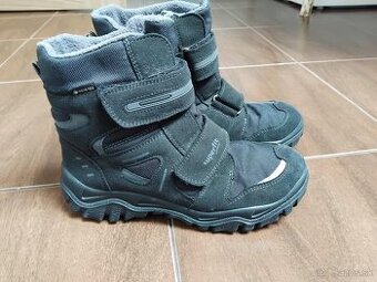 SUPERFIT snehule č. 36 v skvelom stave