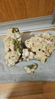 Predám vápencové kamene do akvária