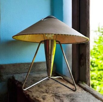 Retro stolná lampa Číňanka