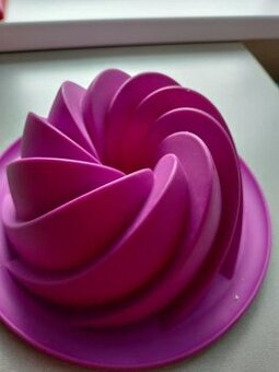 Silikónová forma na bábovku