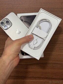 iPhone 16 Pro Max 256gb Natural Titanium - 1