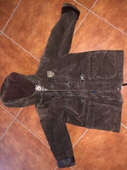 zimna bunda, na 4r, Okaidi