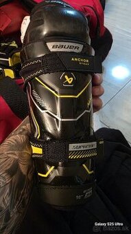 Detské hokejové holenne chrániče Bauer Supremw