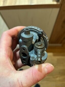 Predám karburátor Jawa 550,