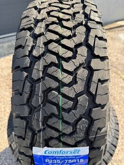 NOVÉ TERÉNNE PNEU 235/75 R15 TL 105T COMFORSER CF-1100 A/T