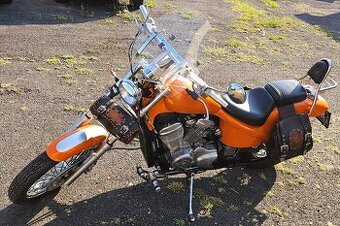 Predám motorku Honda Shadow 600