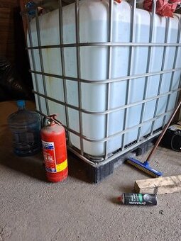 Predám IBC kontajner 1m3