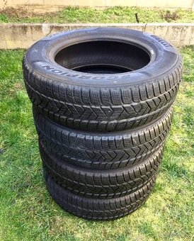 215/65 r17 zimné Pirelli 99H