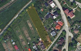 Pekný - veľký pozemok so starším domom - Podhájska 2608 m2