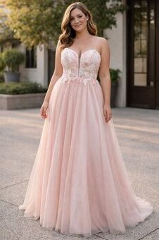 Dlhe spolocenske tylove saty Unique