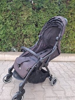 Športový kočík Hamilton R1 s nánožníkom