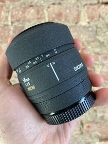 (SONY/MINOLTA) Sigma 50mm f2.8 MACRO