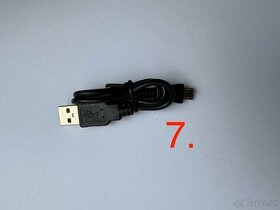 rozna elektronika (nabijacka, sluchatka, USB, kable) - 1