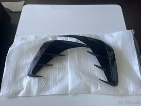 Predám bočné kryty difúzora BMW 3 2019-2021 G20 Piano Black