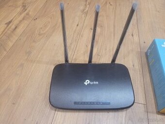 Tp-Link TL-WR940N router - 1