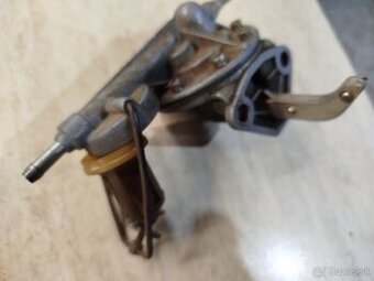Škoda 1000mb palivové čerpadlo