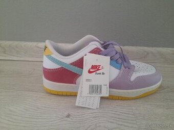 NIKE DUNKE .....29E