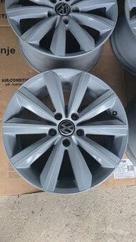 VW kolesa 5x112 r17 7,5J