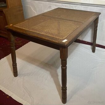 jedalensky stol, drevo, bazar, v 75 cm, d 118 cm, s 78 cm