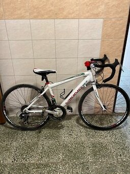 Predám cestné junior bicykle