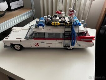 LEGO Ghostbusters ECTO-1 SET 10274