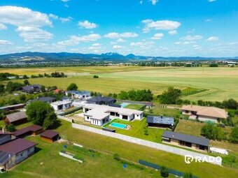 RADO | Luxusný nedostavaný RD 425m2 | Trenčianska Teplá - 1