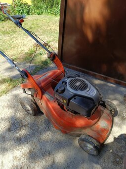 Kosačka Husqvarna r150 sv pohon